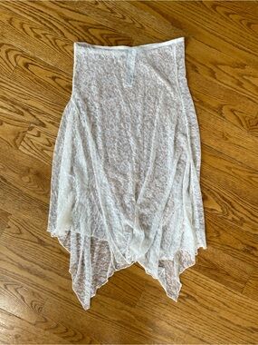 Bershka Sheer White Lace Asymmetrical Handkerchief Hem Skirt